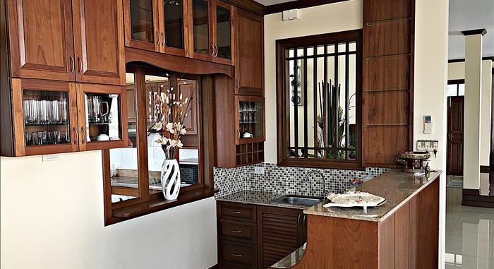 Beautiful 2-storey House with Pool Pattaya Thani, Bang Lamung, Chonburi